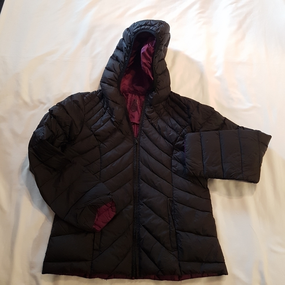 Sugarfly girls size Large hooded down  jacket, light weight purple & bla…